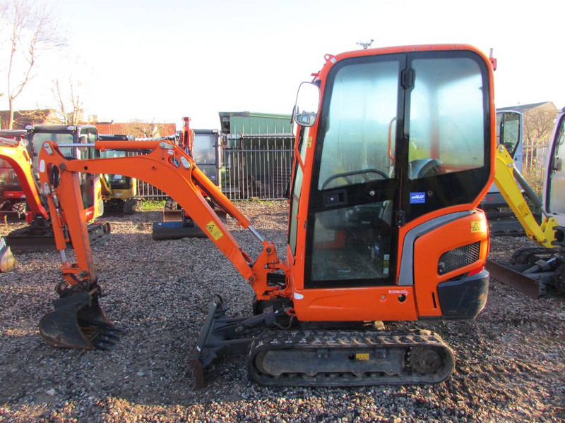 Kubota KX 016-4 Minibagger 16.000 EUR - Minigrävmaskin: bild 1 Kubota KX 016-4 Minibagger 16.000 EUR - Minigrävmaskin: bild 1