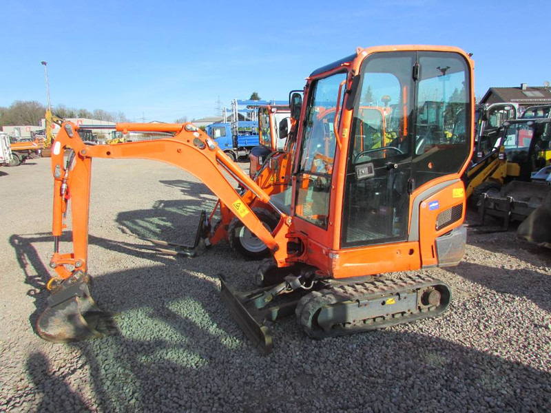 Kubota KX 016-4 Minibagger 16.000 EUR - Minigrävmaskin: bild 1 Kubota KX 016-4 Minibagger 16.000 EUR - Minigrävmaskin: bild 1