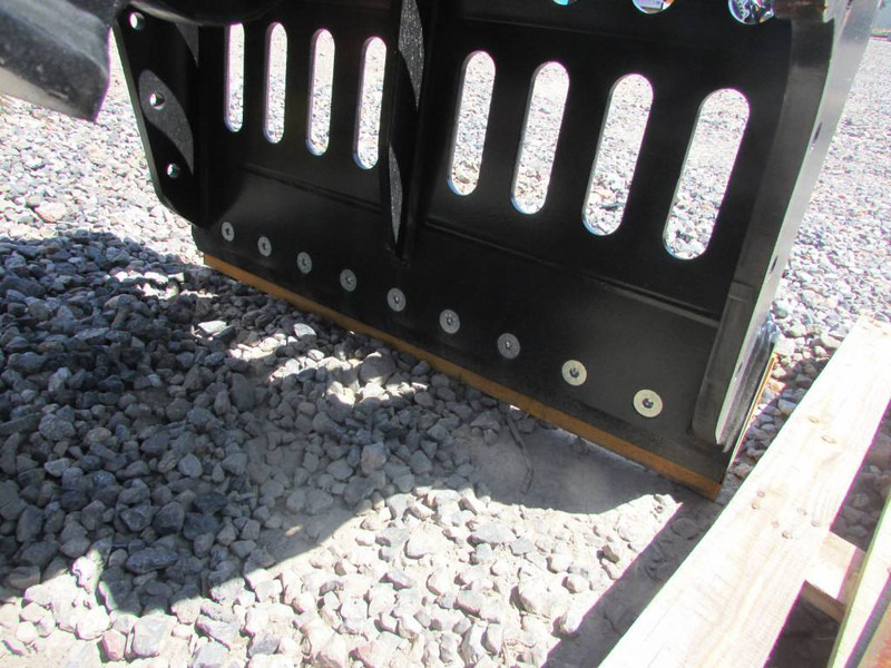 MB CRUSHER G 1000 S4 Sortiergreifer 14.000 EUR - Gripklo för Byggmaskiner: bild 4 MB CRUSHER G 1000 S4 Sortiergreifer 14.000 EUR - Gripklo för Byggmaskiner: bild 4