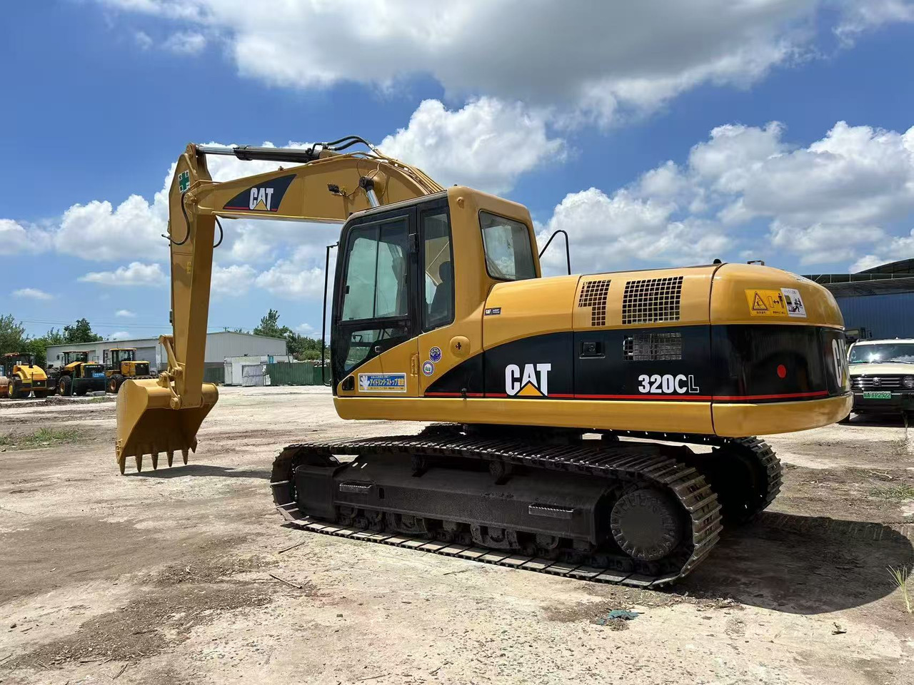 CATERPILLAR 320CL - Bandgrävare: bild 1 CATERPILLAR 320CL - Bandgrävare: bild 1
