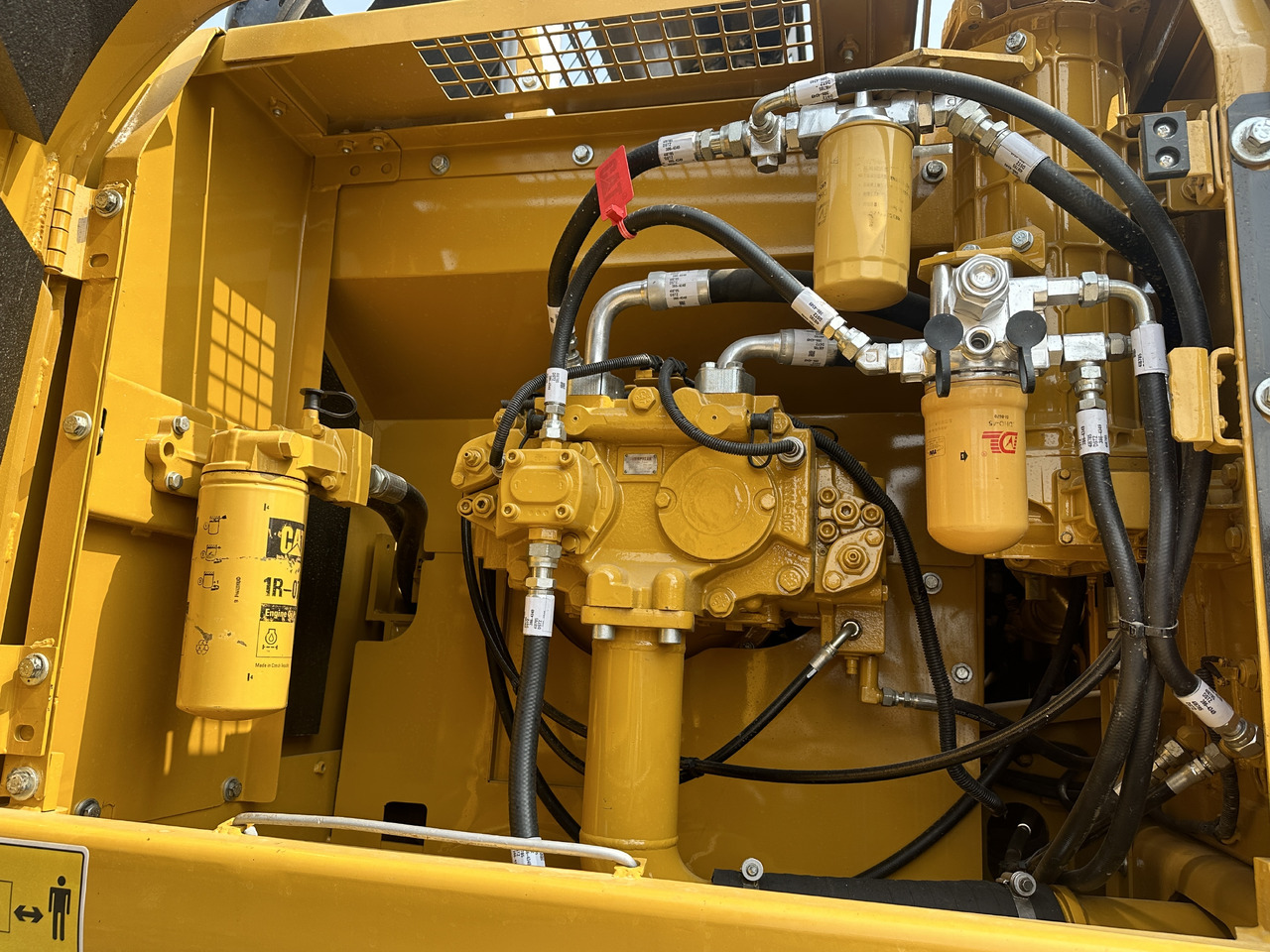 CATERPILLAR 329D2L - Bandgrävare: bild 5 CATERPILLAR 329D2L - Bandgrävare: bild 5