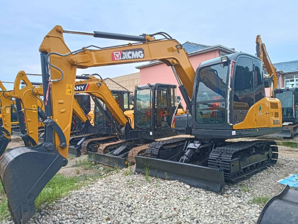 XCMG XE 85DA - Minigrävmaskin: bild 1 XCMG XE 85DA - Minigrävmaskin: bild 1