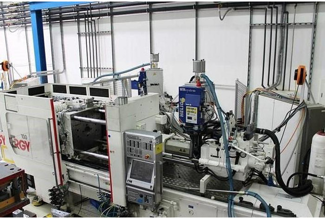 Netstal Synergy 1000-60/60/60 - Maskin: bild 2 Netstal Synergy 1000-60/60/60 - Maskin: bild 2
