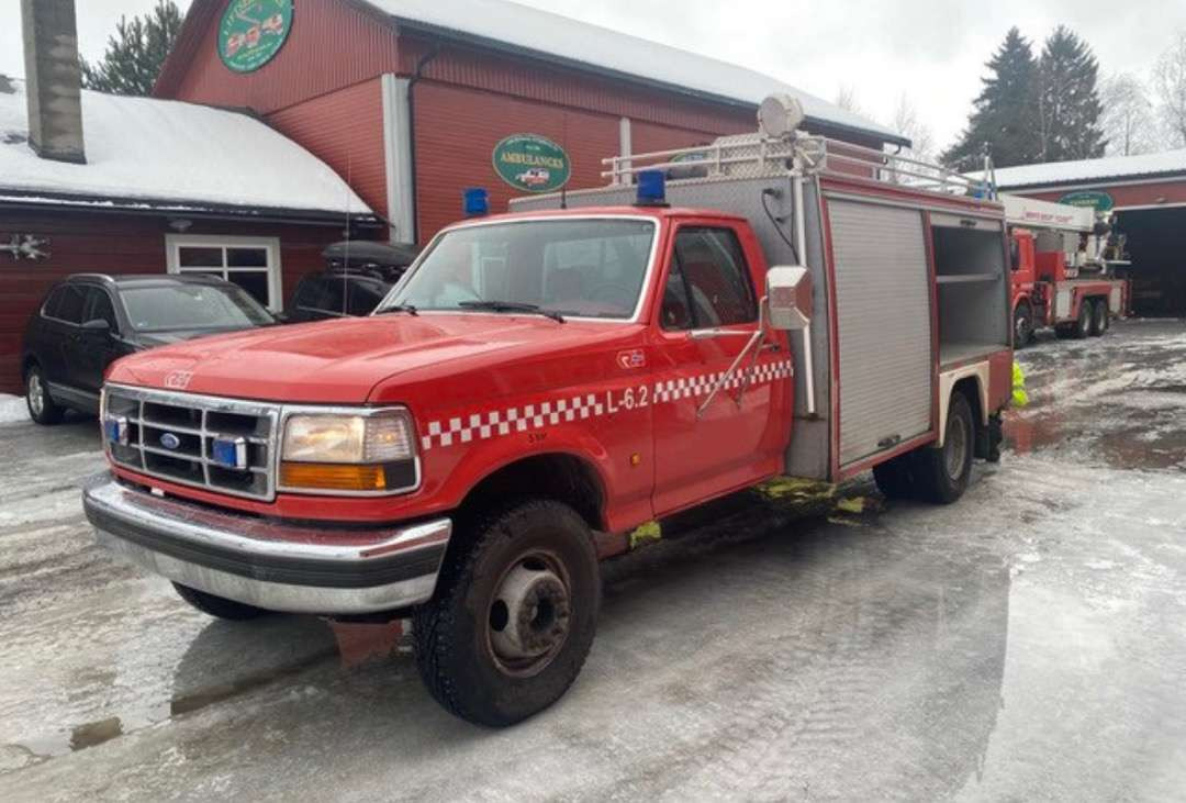 1993 Ford F-350 7.3L / Redningsbil - Släck/ Räddningsvagn: bild 2 1993 Ford F-350 7.3L / Redningsbil - Släck/ Räddningsvagn: bild 2