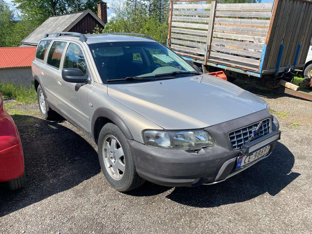 2001 Volvo XC70 EU-GODKJENT (rep.-objekt) - Personbil: bild 2 2001 Volvo XC70 EU-GODKJENT (rep.-objekt) - Personbil: bild 2