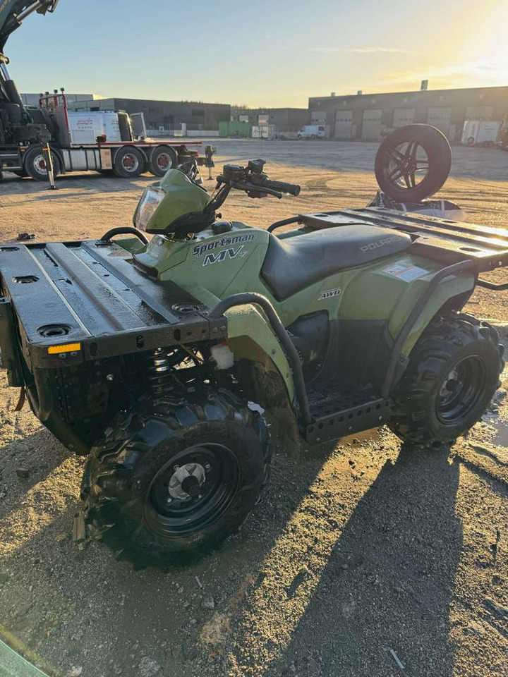 2004 ATV Polaris SPORTSMAN MV 700 HK (Kun kjørt 144 timer) - MC-släp: bild 1 2004 ATV Polaris SPORTSMAN MV 700 HK (Kun kjørt 144 timer) - MC-släp: bild 1