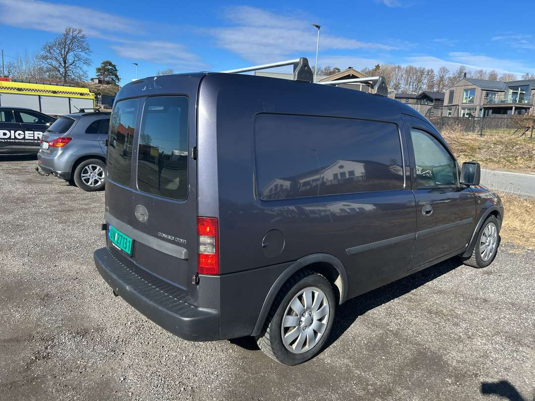 2005 Varebil OPEL COMBO CDTI EU-Godkjent - Personbil: bild 3 2005 Varebil OPEL COMBO CDTI EU-Godkjent - Personbil: bild 3