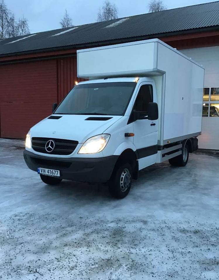 2012 Mercedes-Benz Sprinter EU-GODKJENT SVÆRT LAV KM! - Lastbil med skåp: bild 1 2012 Mercedes-Benz Sprinter EU-GODKJENT SVÆRT LAV KM! - Lastbil med skåp: bild 1