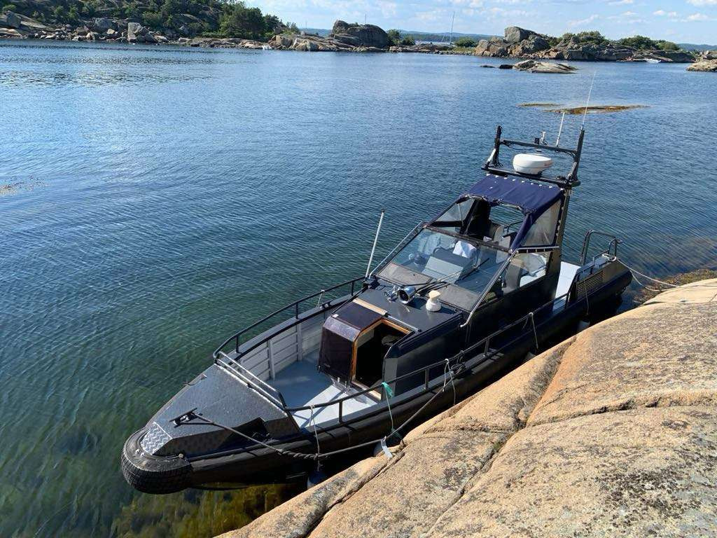 1997 Hurtiggående patruljebåt / 30 Fot / 870 HK - Övrig maskin: bild 2 1997 Hurtiggående patruljebåt / 30 Fot / 870 HK - Övrig maskin: bild 2