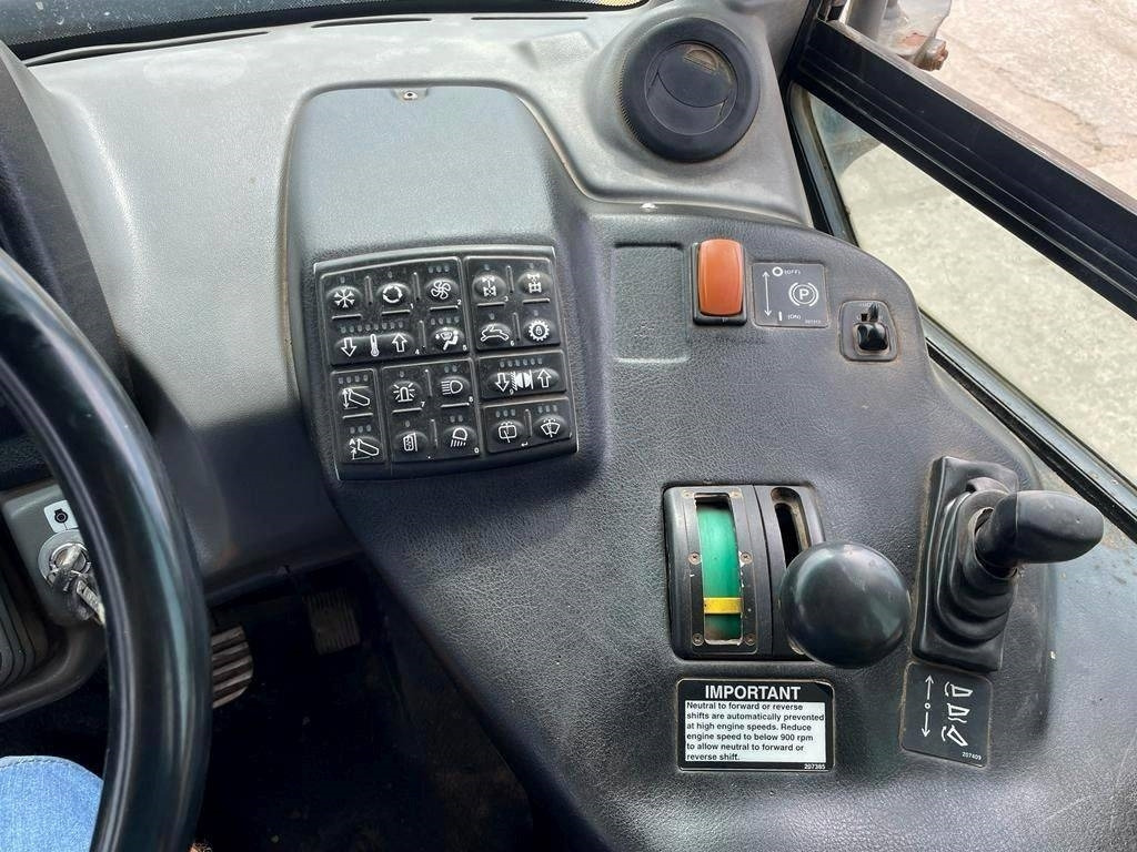 Ramstyrd dumper Bell B 30 D: bild 12