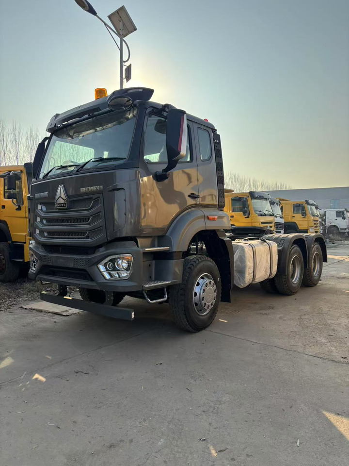 SINOTRUCK HOWO - Dragbil: bild 2 SINOTRUCK HOWO - Dragbil: bild 2