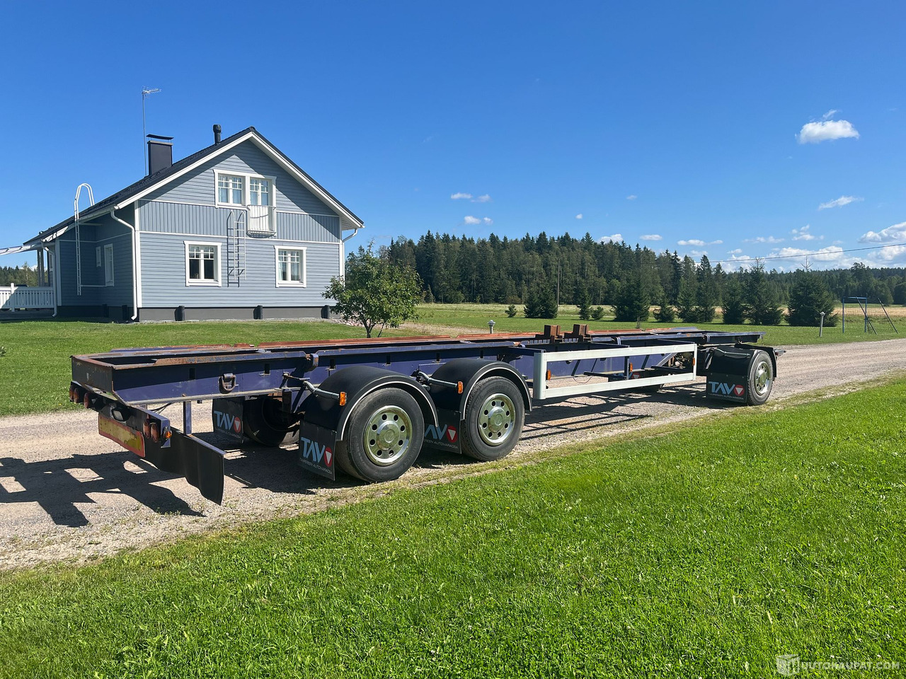 Asentamo Koivu, kolmiakselinen kuorma-auto vaihtolavaperävaunu, Juuri katsastettu, 1979, Nurmijärvi - Containersläp/ Växelflaksläp: bild 1 Asentamo Koivu, kolmiakselinen kuorma-auto vaihtolavaperävaunu, Juuri katsastettu, 1979, Nurmijärvi - Containersläp/ Växelflaksläp: bild 1