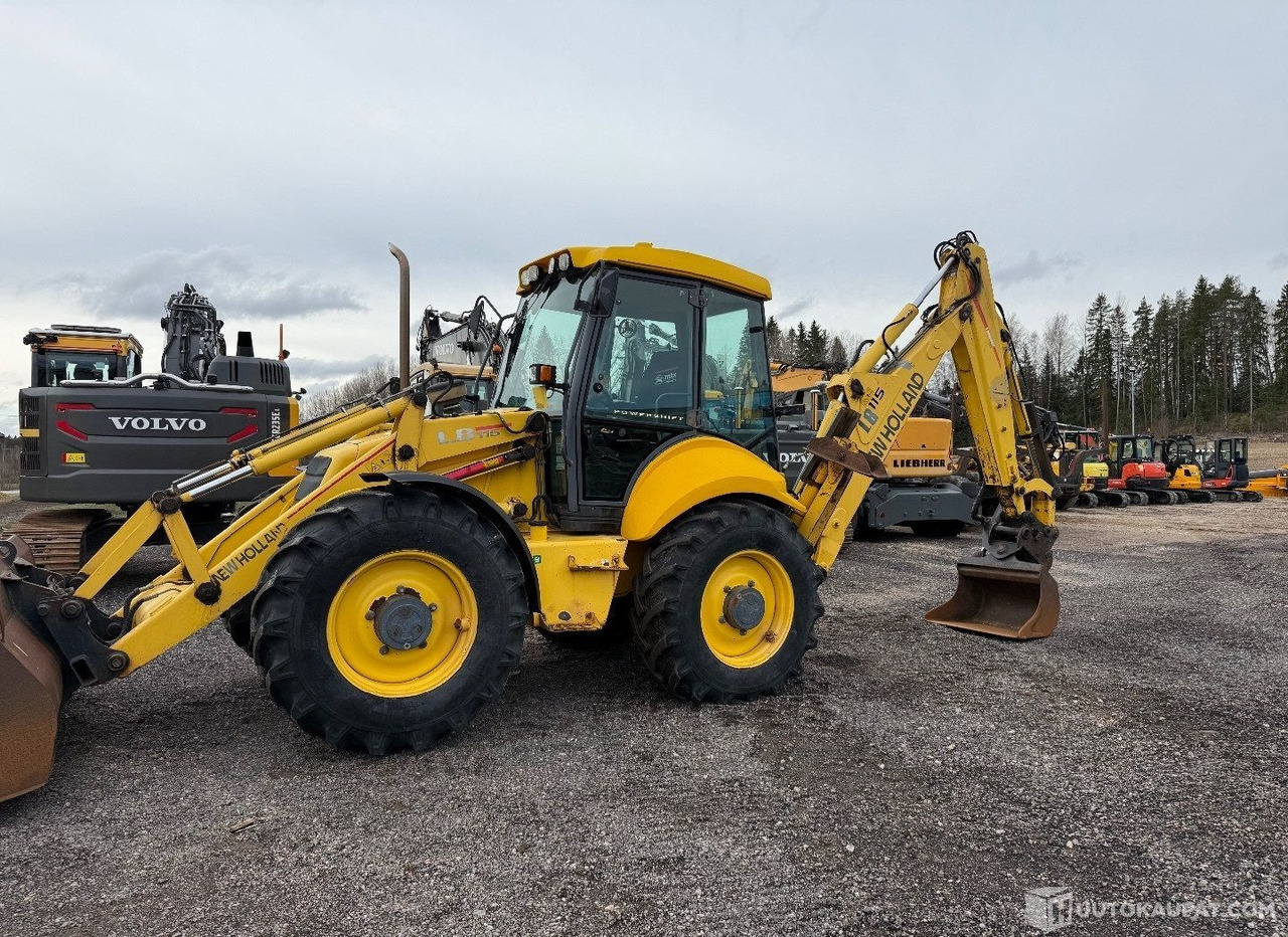 New Holland LB115 4PS, Traktorikaivuri, 7900h, 2001, Lahti - Byggmaskiner: bild 5 New Holland LB115 4PS, Traktorikaivuri, 7900h, 2001, Lahti - Byggmaskiner: bild 5