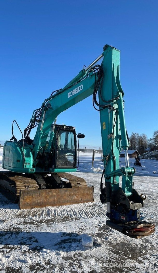 Kobelco SK140SRLC-3, 2014, Diesel, 6 320 h Kaivinkone, Honkajoki - Bandgrävare: bild 4 Kobelco SK140SRLC-3, 2014, Diesel, 6 320 h Kaivinkone, Honkajoki - Bandgrävare: bild 4