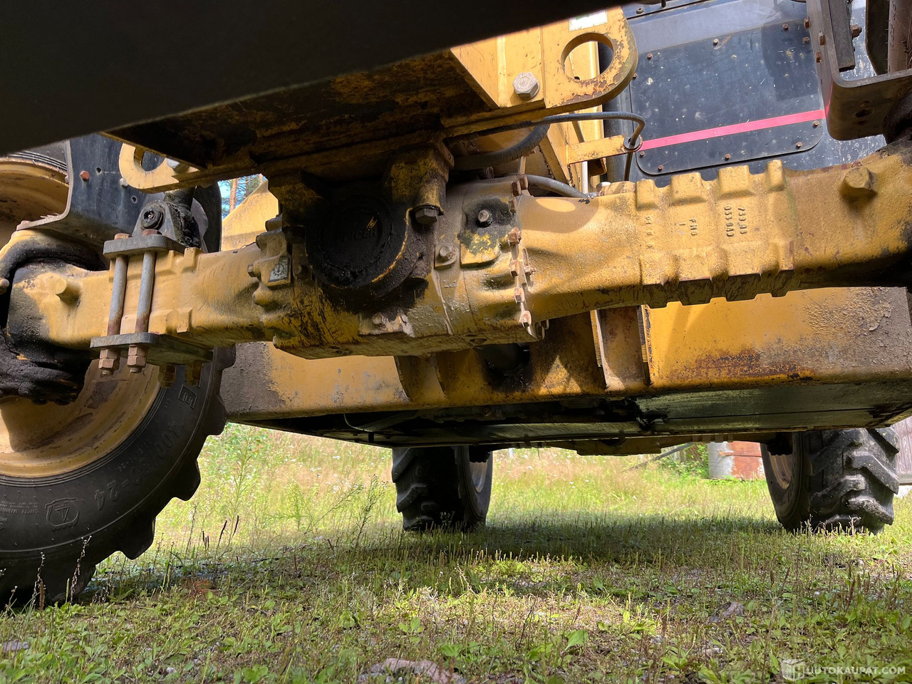 Lantbruksmaskiner Caterpillar TH63, kurottaja piikeillä ja kauhalla, 2002, Loppi: bild 18