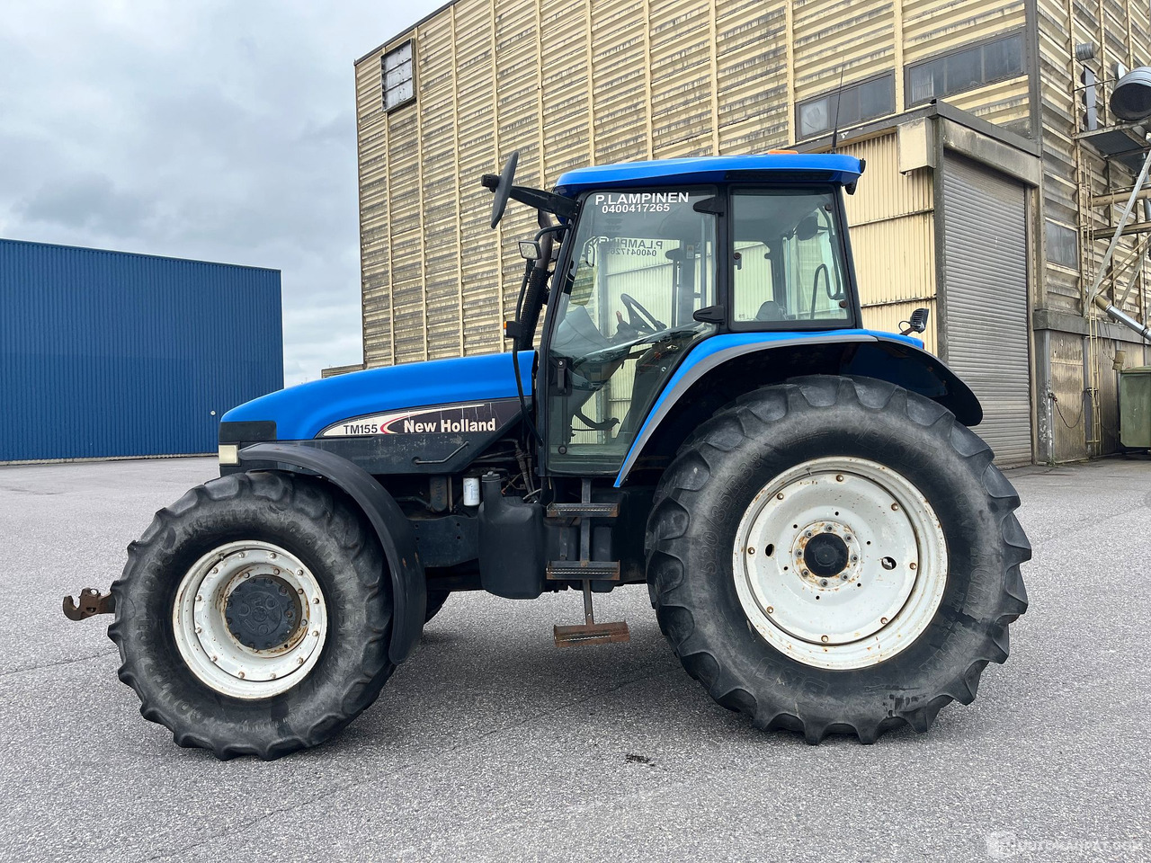 New Holland TM155, traktori etunostolaitteeella, 2004,, Salo - Lantbruksmaskiner: bild 5 New Holland TM155, traktori etunostolaitteeella, 2004,, Salo - Lantbruksmaskiner: bild 5