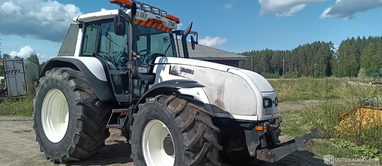 Valtra T 180, 2003, Diesel Traktori, Leppävirta - Lantbruksmaskiner: bild 4 Valtra T 180, 2003, Diesel Traktori, Leppävirta - Lantbruksmaskiner: bild 4