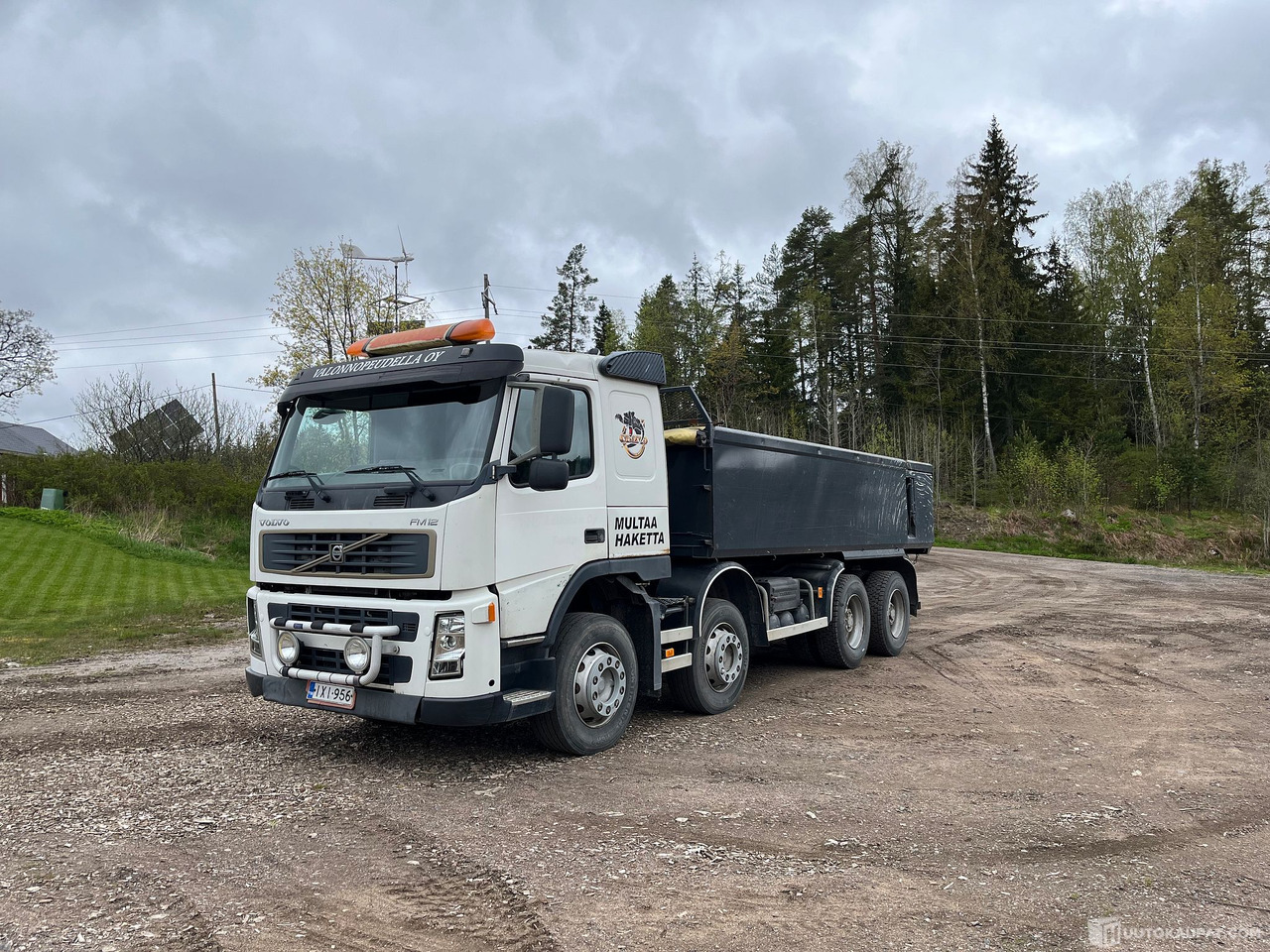 Volvo FM12, maansiirtokuorma-auto kipillä, 8X4, 2005, Vihti - Övrig maskin: bild 2 Volvo FM12, maansiirtokuorma-auto kipillä, 8X4, 2005, Vihti - Övrig maskin: bild 2