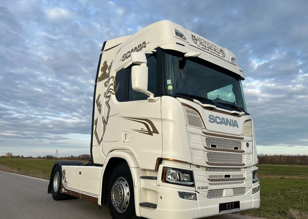 Scania R500 FULL AIR 2019 10x poduszki KLIMA POSTOJOWA / RETARDER / FULL SPOJLER / TOP STAN / od jedynego właściciela ! HYDRAULIKA spod beczki spożywczej ! / do wywrotu ruchomej podłogi beczki TOP TOP - Dragbil: bild 3 Scania R500 FULL AIR 2019 10x poduszki KLIMA POSTOJOWA / RETARDER / FULL SPOJLER / TOP STAN / od jedynego właściciela ! HYDRAULIKA spod beczki spożywczej ! / do wywrotu ruchomej podłogi beczki TOP TOP - Dragbil: bild 3