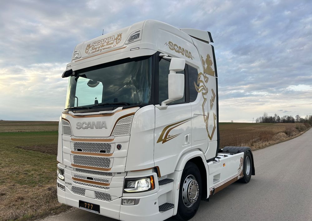 Scania R500 FULL AIR 2019 10x poduszki KLIMA POSTOJOWA / RETARDER / FULL SPOJLER / TOP STAN / od jedynego właściciela ! HYDRAULIKA spod beczki spożywczej ! / do wywrotu ruchomej podłogi beczki TOP TOP - Dragbil: bild 1 Scania R500 FULL AIR 2019 10x poduszki KLIMA POSTOJOWA / RETARDER / FULL SPOJLER / TOP STAN / od jedynego właściciela ! HYDRAULIKA spod beczki spożywczej ! / do wywrotu ruchomej podłogi beczki TOP TOP - Dragbil: bild 1