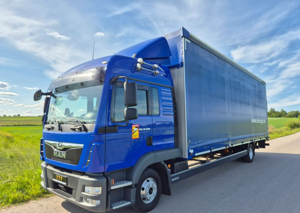 MAN TGL 12.250 2019 BURTO FIRANA + winda 8.4m z Niemiec / TOP STAN / OKAZJA / firanka / automat / - Kapellbil: bild 2 MAN TGL 12.250 2019 BURTO FIRANA + winda 8.4m z Niemiec / TOP STAN / OKAZJA / firanka / automat / - Kapellbil: bild 2