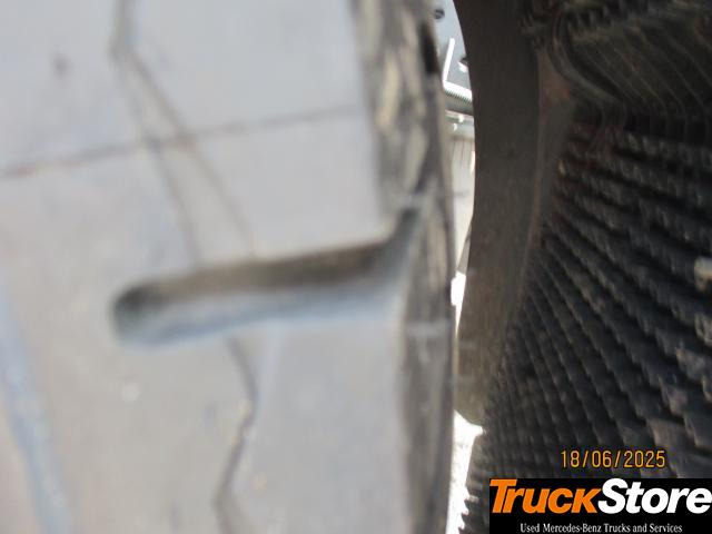 Mercedes-Benz Actros 1845 LS - Dragbil: bild 5 Mercedes-Benz Actros 1845 LS - Dragbil: bild 5