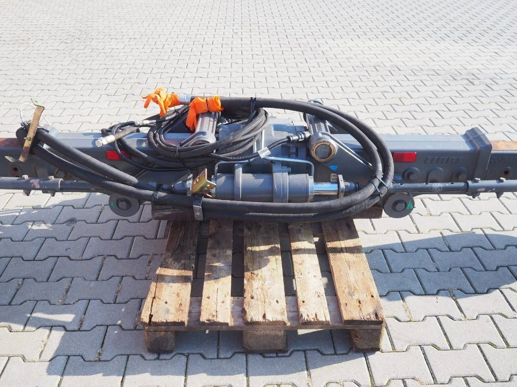 Claas Lexion NAF rear driving axle / 4WD - Larvband för Lantbruksmaskiner: bild 3 Claas Lexion NAF rear driving axle / 4WD - Larvband för Lantbruksmaskiner: bild 3