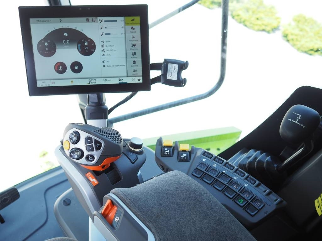 Claas Tucano 450 + V770 - Skördetröska: bild 5 Claas Tucano 450 + V770 - Skördetröska: bild 5