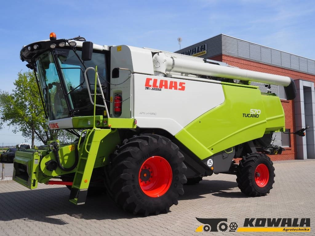 Claas Tucano 570 + V770 - Skördetröska: bild 1 Claas Tucano 570 + V770 - Skördetröska: bild 1