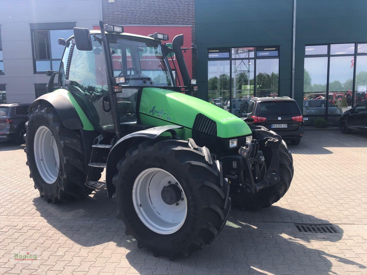 Deutz-Fahr Agrotron 135 - Traktor: bild 1 Deutz-Fahr Agrotron 135 - Traktor: bild 1