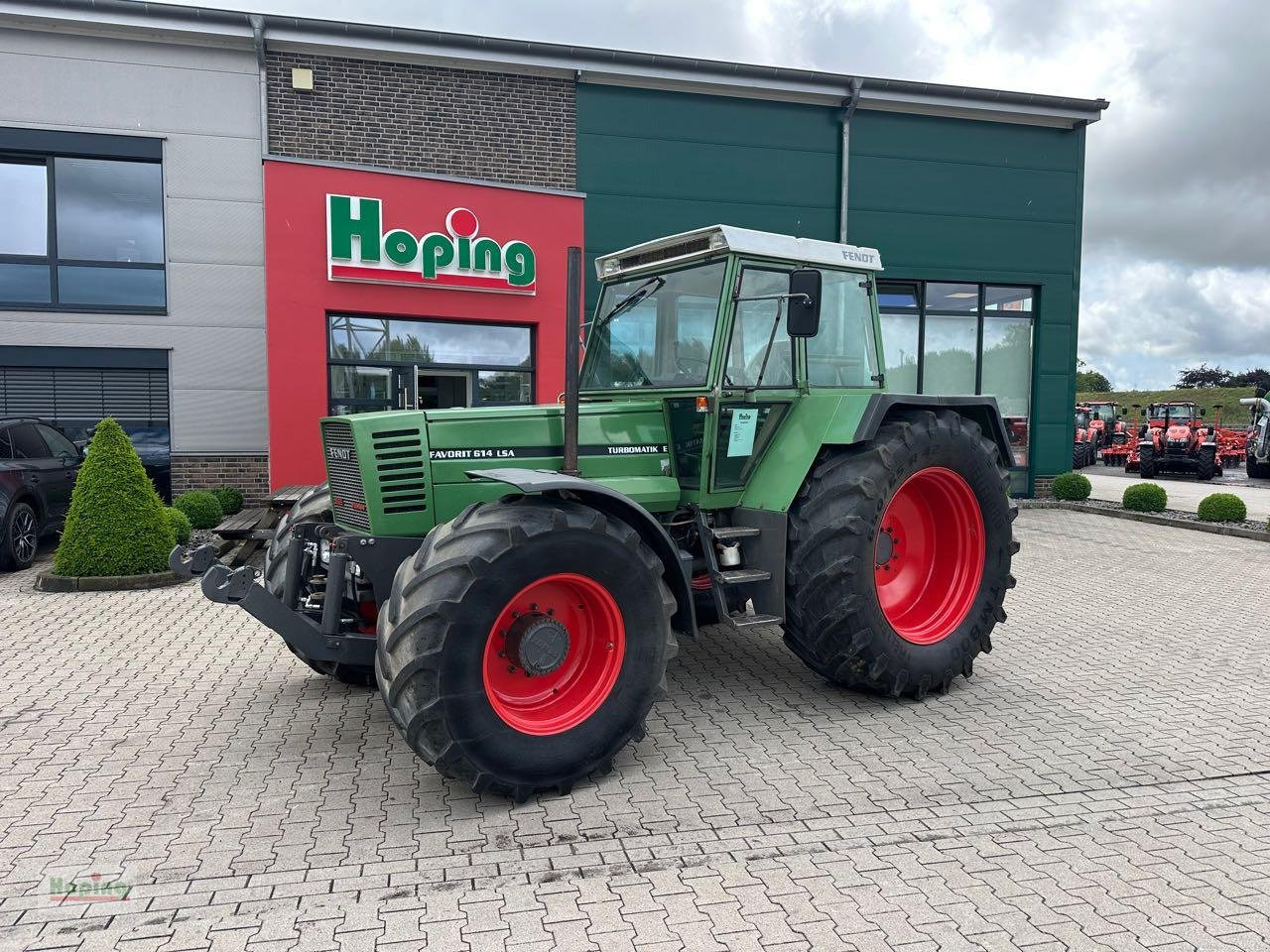 Fendt Favorit 614 LSA Turbomatik - Traktor: bild 1 Fendt Favorit 614 LSA Turbomatik - Traktor: bild 1