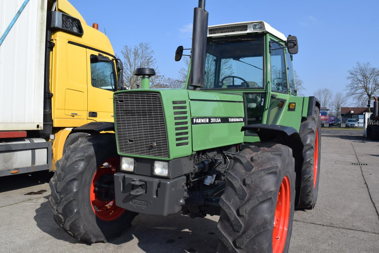 Fendt Farmer 311 LSA - Traktor: bild 3 Fendt Farmer 311 LSA - Traktor: bild 3