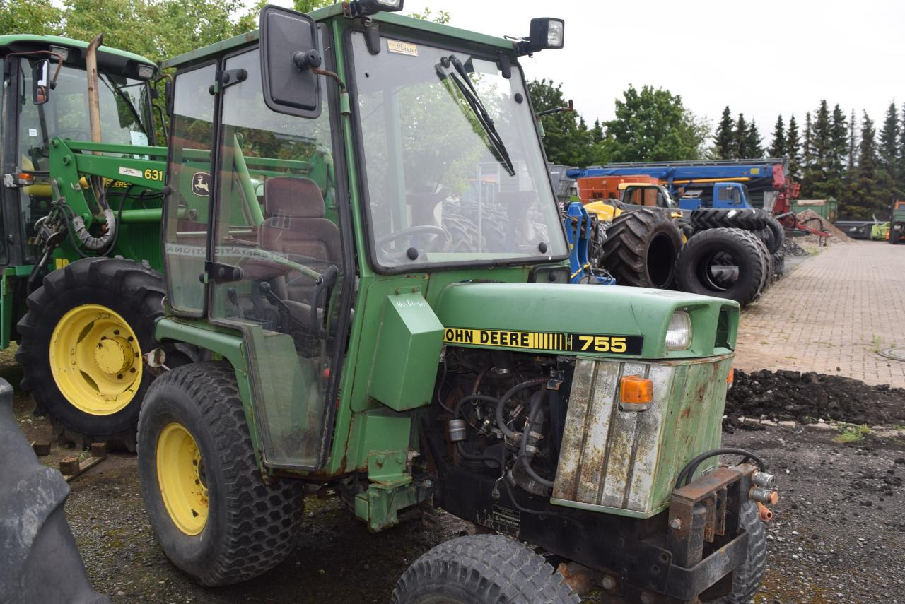John Deere 755 - Traktor: bild 4 John Deere 755 - Traktor: bild 4