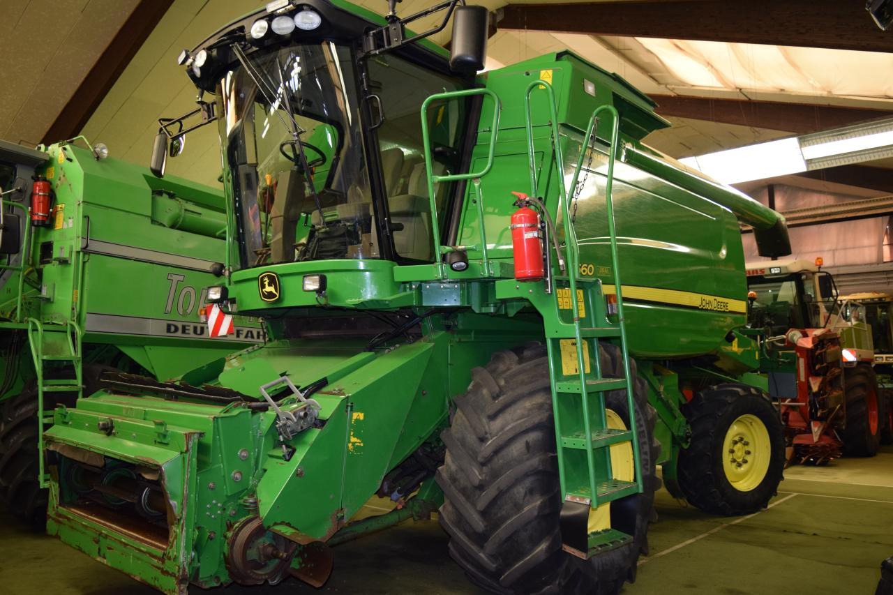 John Deere T 660 HM - Skördetröska: bild 1 John Deere T 660 HM - Skördetröska: bild 1