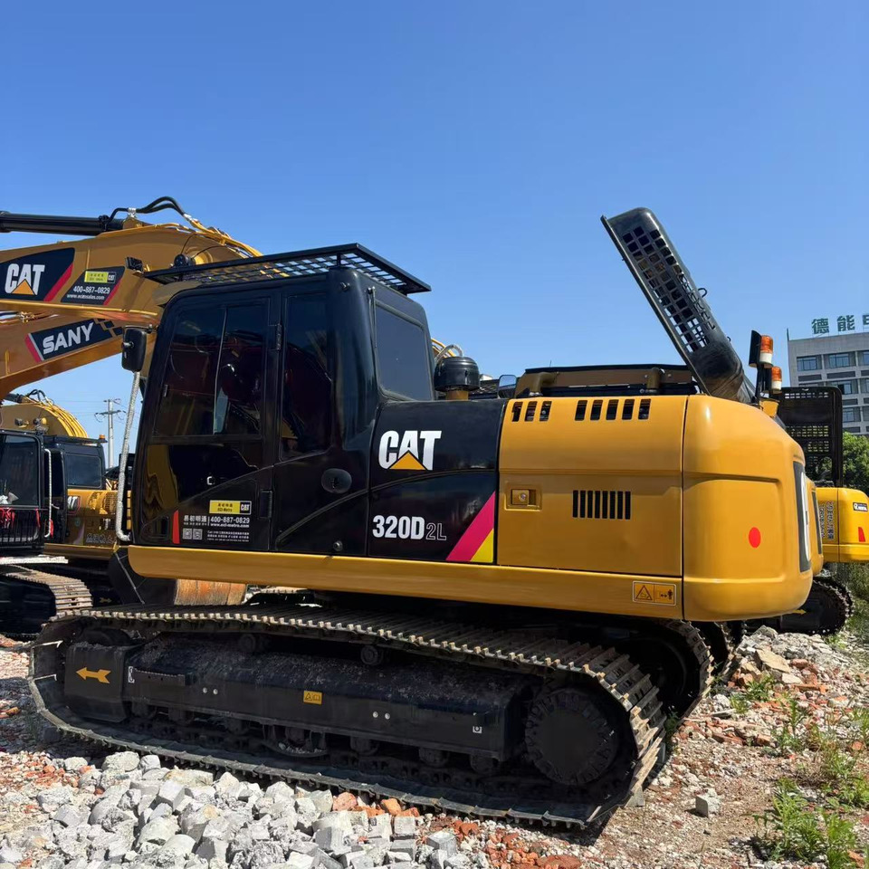CAT 320D2L - Bandgrävare: bild 1 CAT 320D2L - Bandgrävare: bild 1