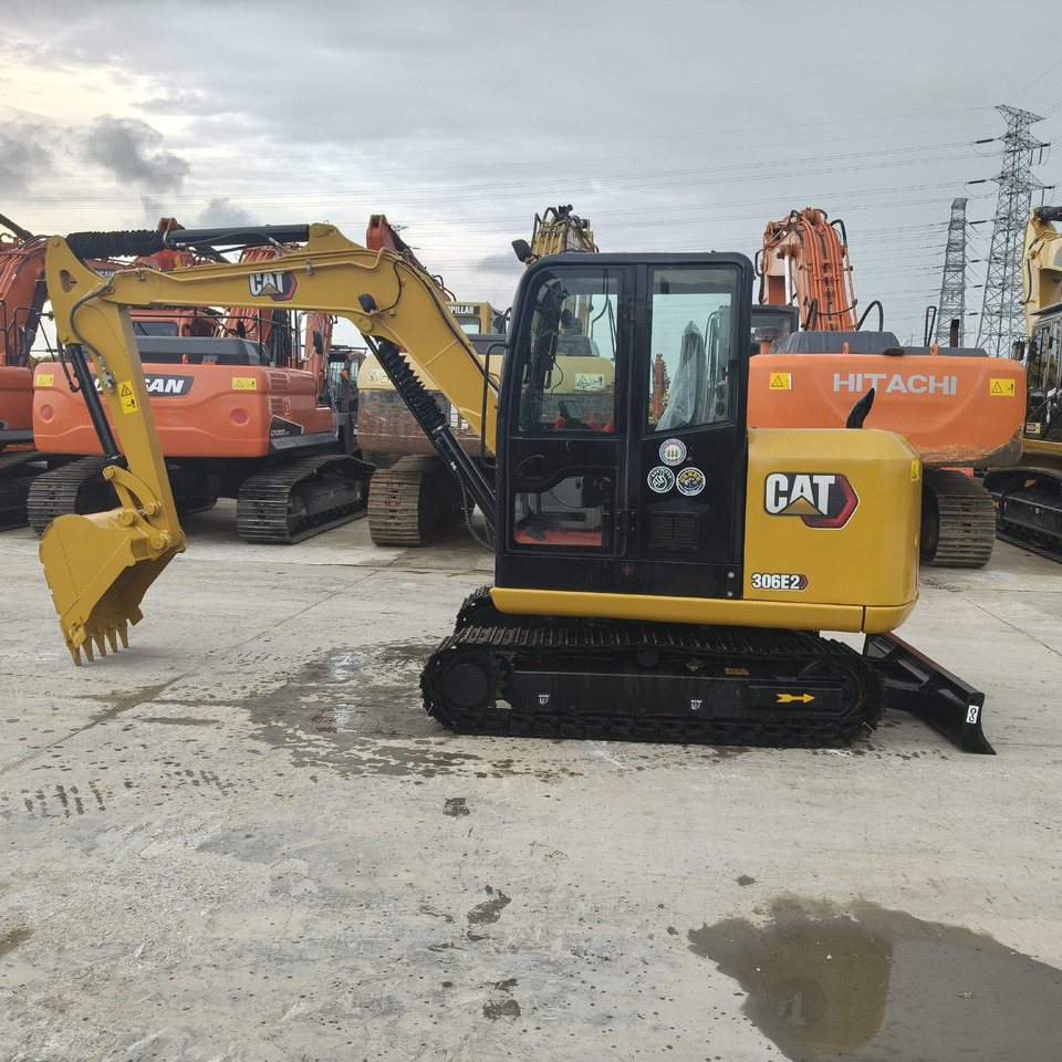 CATERPILLAR 306E - Minigrävmaskin: bild 1 CATERPILLAR 306E - Minigrävmaskin: bild 1
