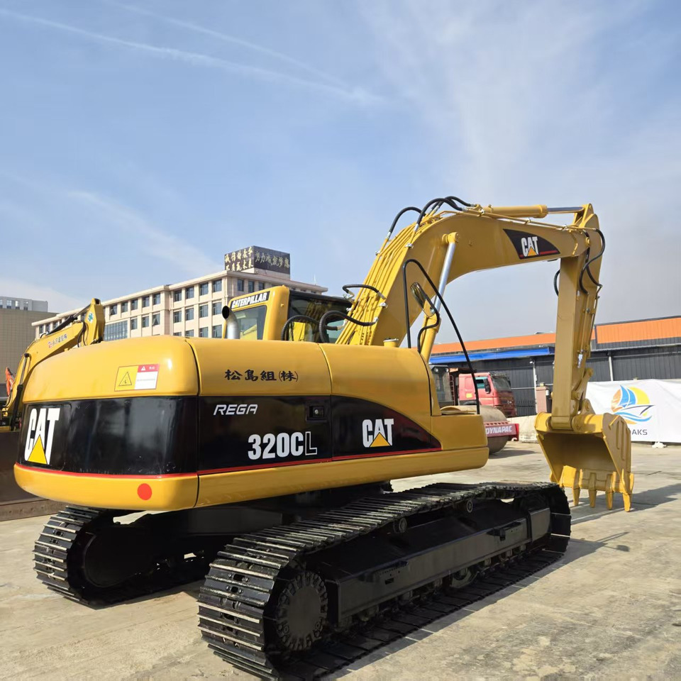 CATERPILLAR 320C - Bandgrävare: bild 1 CATERPILLAR 320C - Bandgrävare: bild 1
