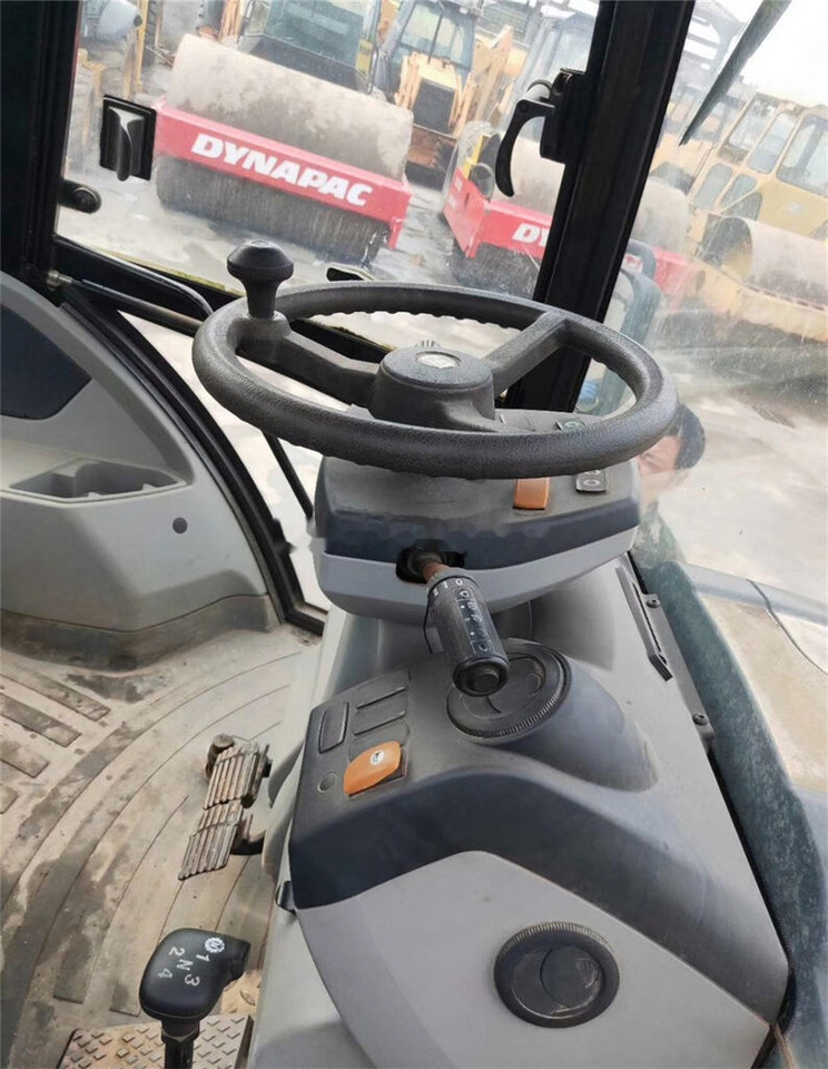 Caterpillar 416E - Grävlastare: bild 1 Caterpillar 416E - Grävlastare: bild 1