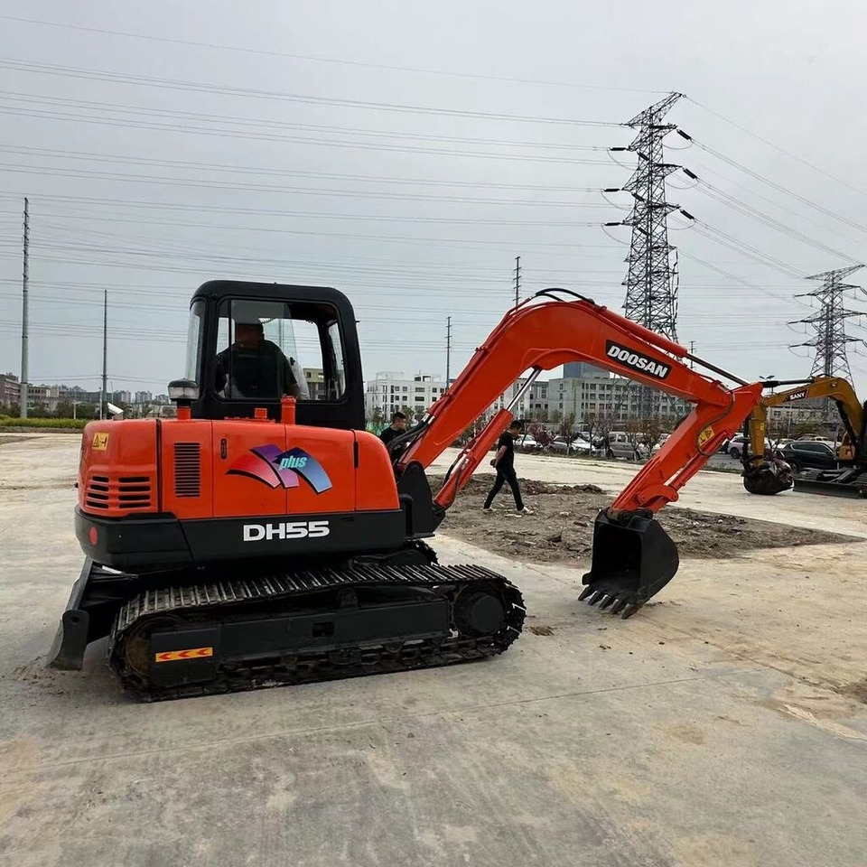 Doosan DH55 - Minigrävmaskin: bild 1 Doosan DH55 - Minigrävmaskin: bild 1