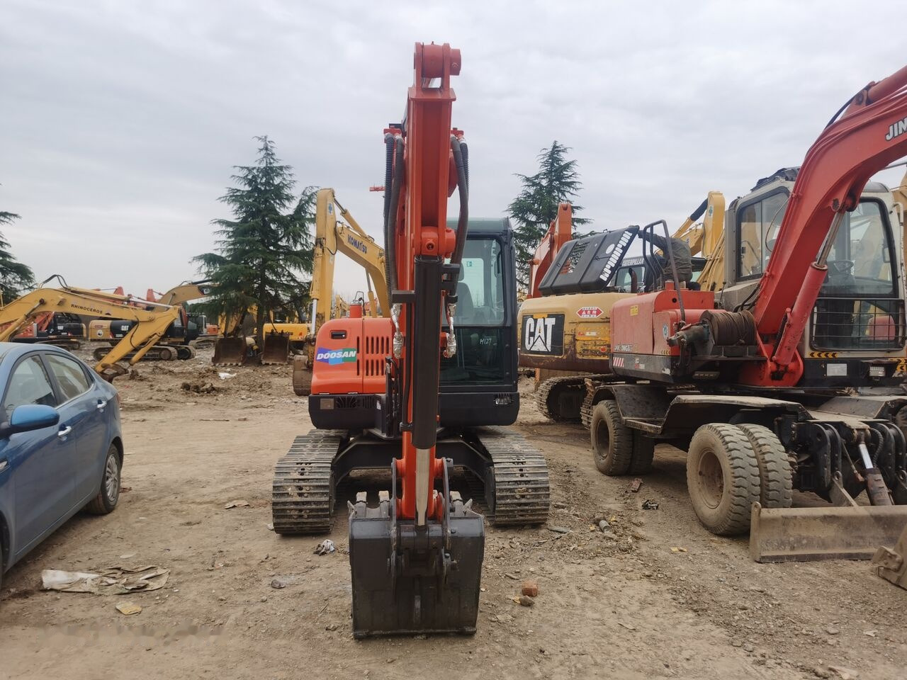 Doosan DX60 - Minigrävmaskin: bild 2 Doosan DX60 - Minigrävmaskin: bild 2