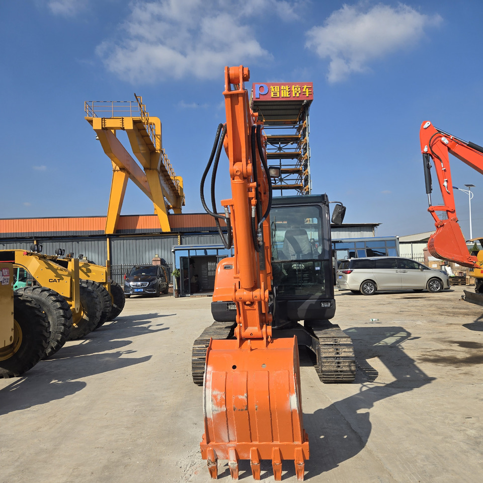 Doosan DX60 - Minigrävmaskin: bild 2 Doosan DX60 - Minigrävmaskin: bild 2