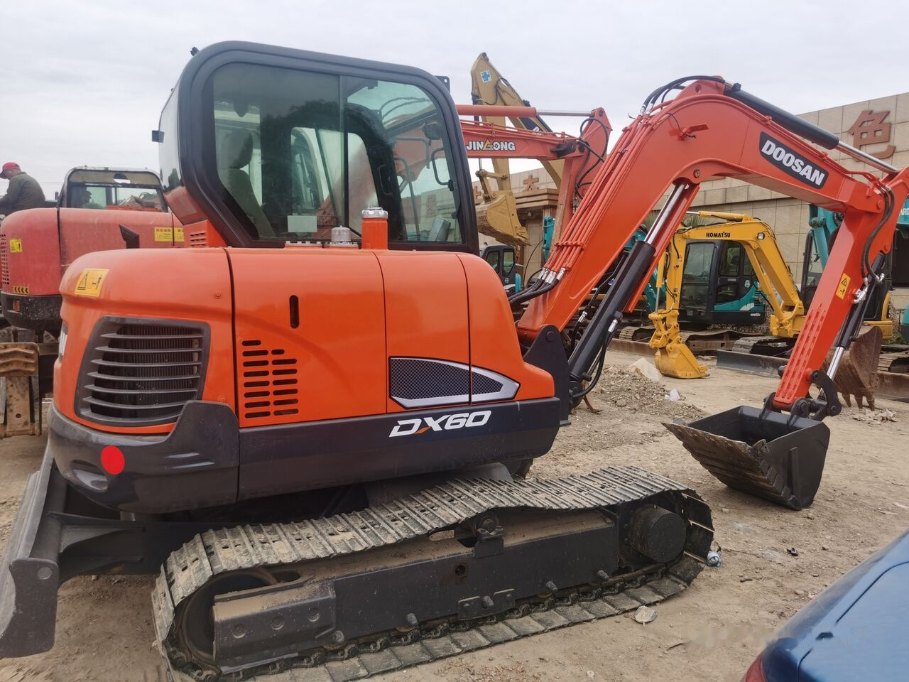 Doosan DX60 - Minigrävmaskin: bild 1 Doosan DX60 - Minigrävmaskin: bild 1