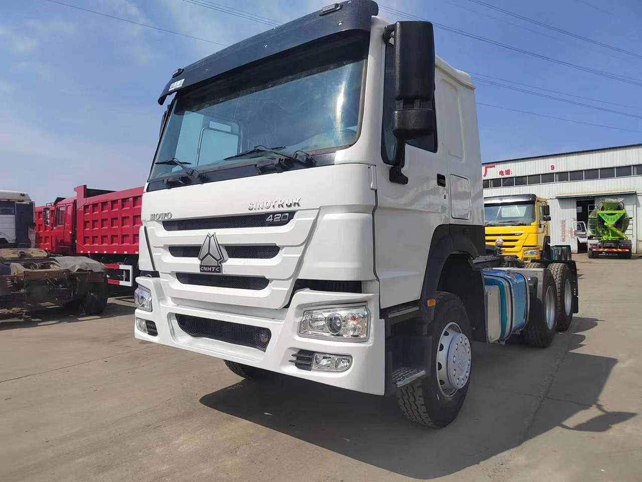 SINOTRUK Trailer head - Dragbil: bild 1 SINOTRUK Trailer head - Dragbil: bild 1