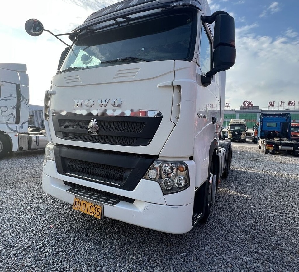 Dragbil Sinotruk Howo T7H 480: bild 12