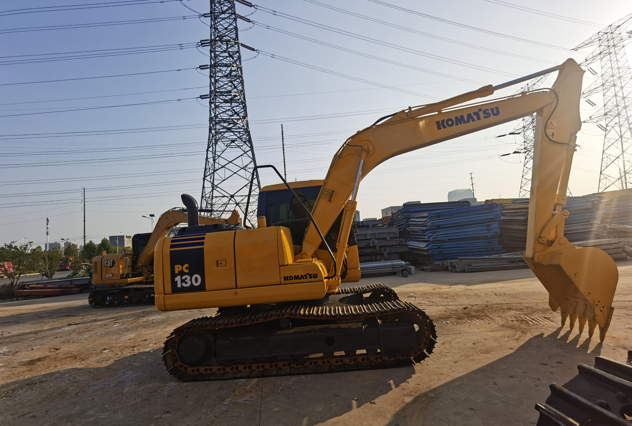 KOMATSU PC130-7 - Minigrävmaskin: bild 1 KOMATSU PC130-7 - Minigrävmaskin: bild 1