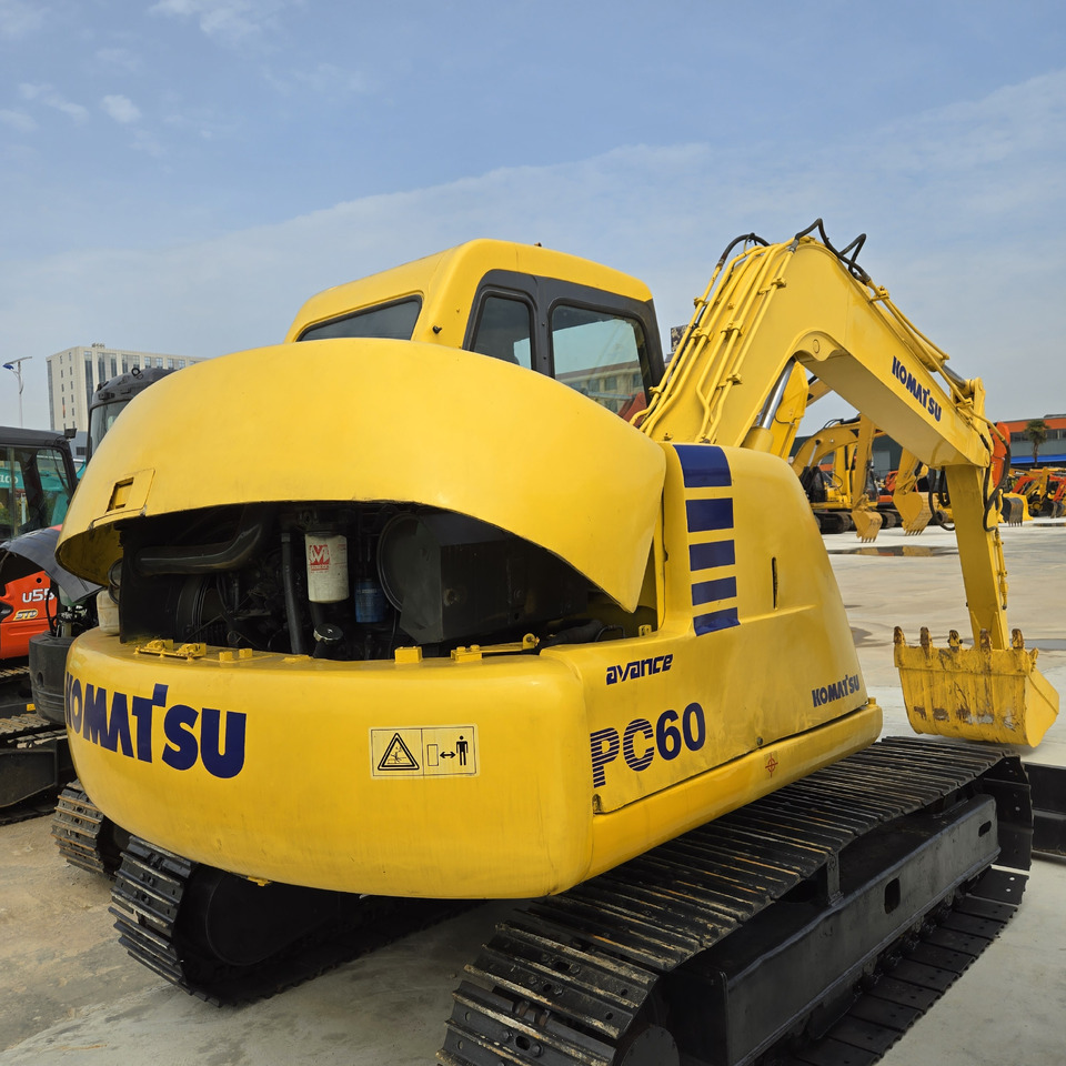 KOMATSU PC60 - Minigrävmaskin: bild 1 KOMATSU PC60 - Minigrävmaskin: bild 1