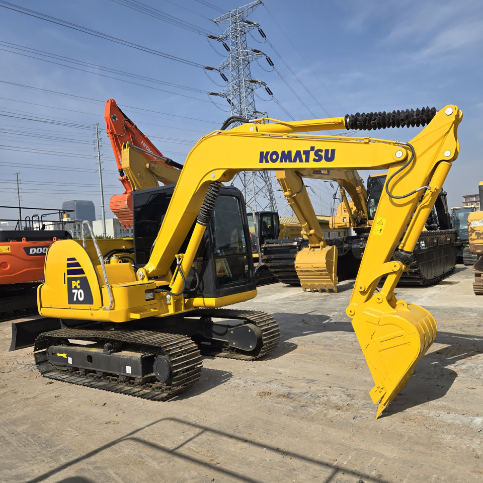 KOMATSU PC70-8 - Minigrävmaskin: bild 1 KOMATSU PC70-8 - Minigrävmaskin: bild 1