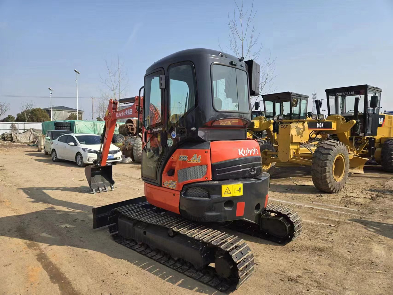 KUBOTA U35 - Minigrävmaskin: bild 2 KUBOTA U35 - Minigrävmaskin: bild 2