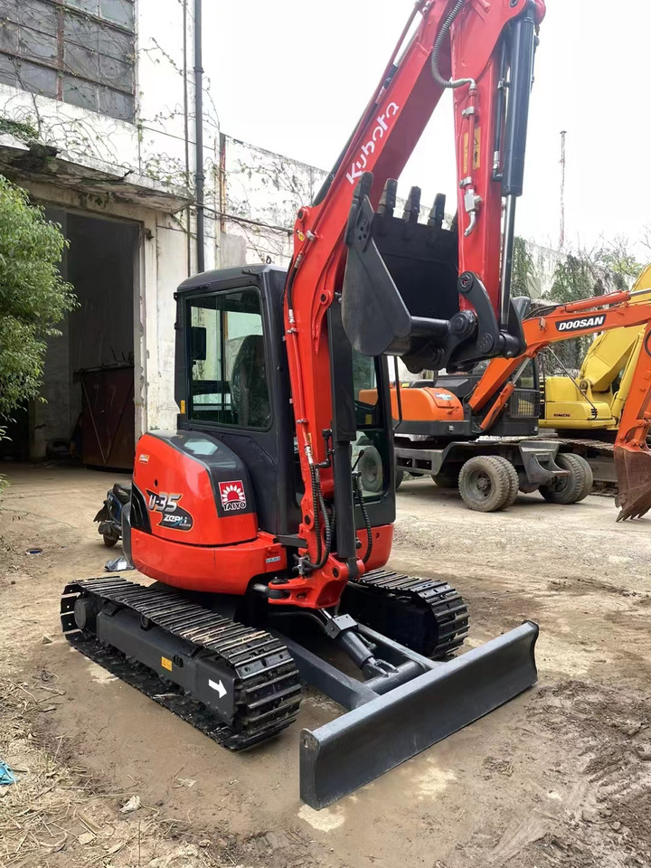 KUBOTA U35 - Minigrävmaskin: bild 4 KUBOTA U35 - Minigrävmaskin: bild 4
