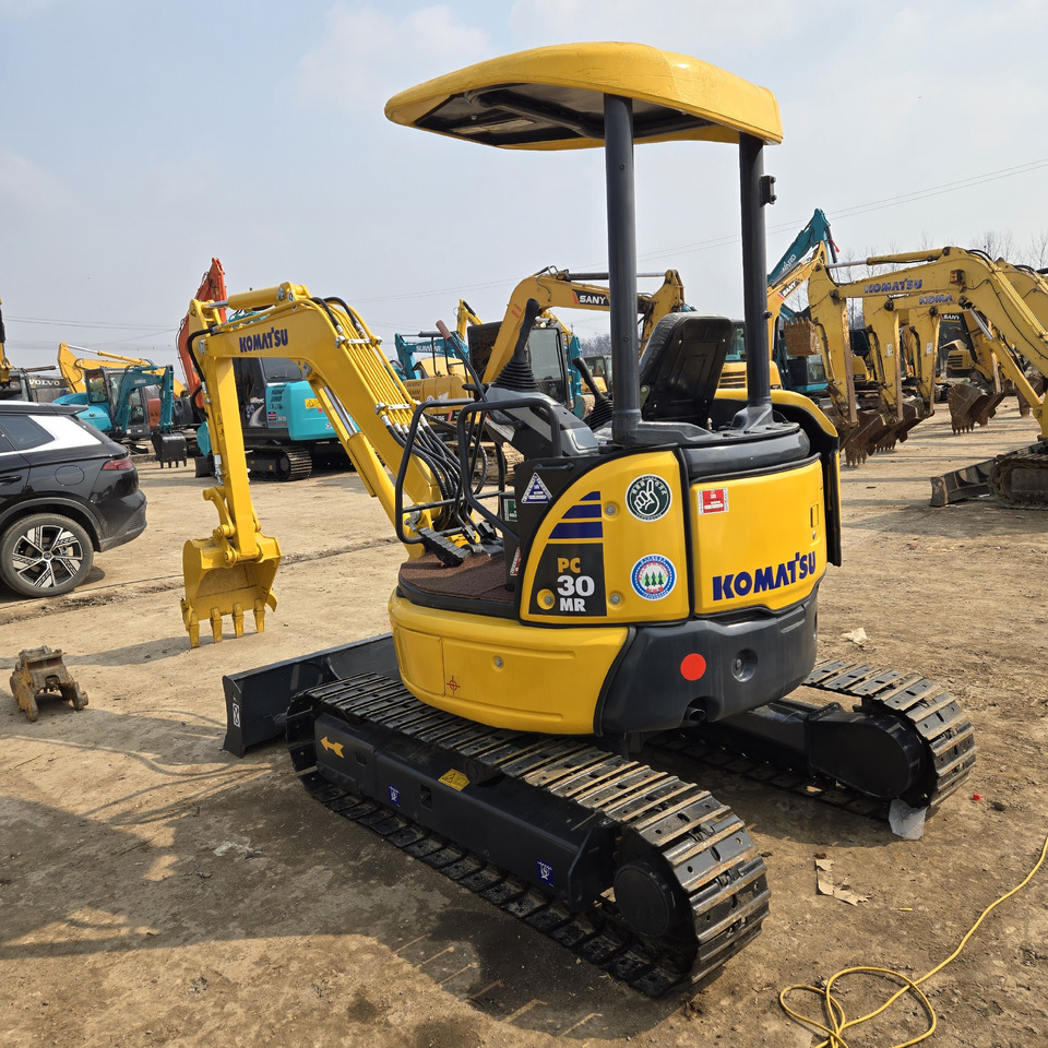 Komatsu PC30MR - Minigrävmaskin: bild 4 Komatsu PC30MR - Minigrävmaskin: bild 4